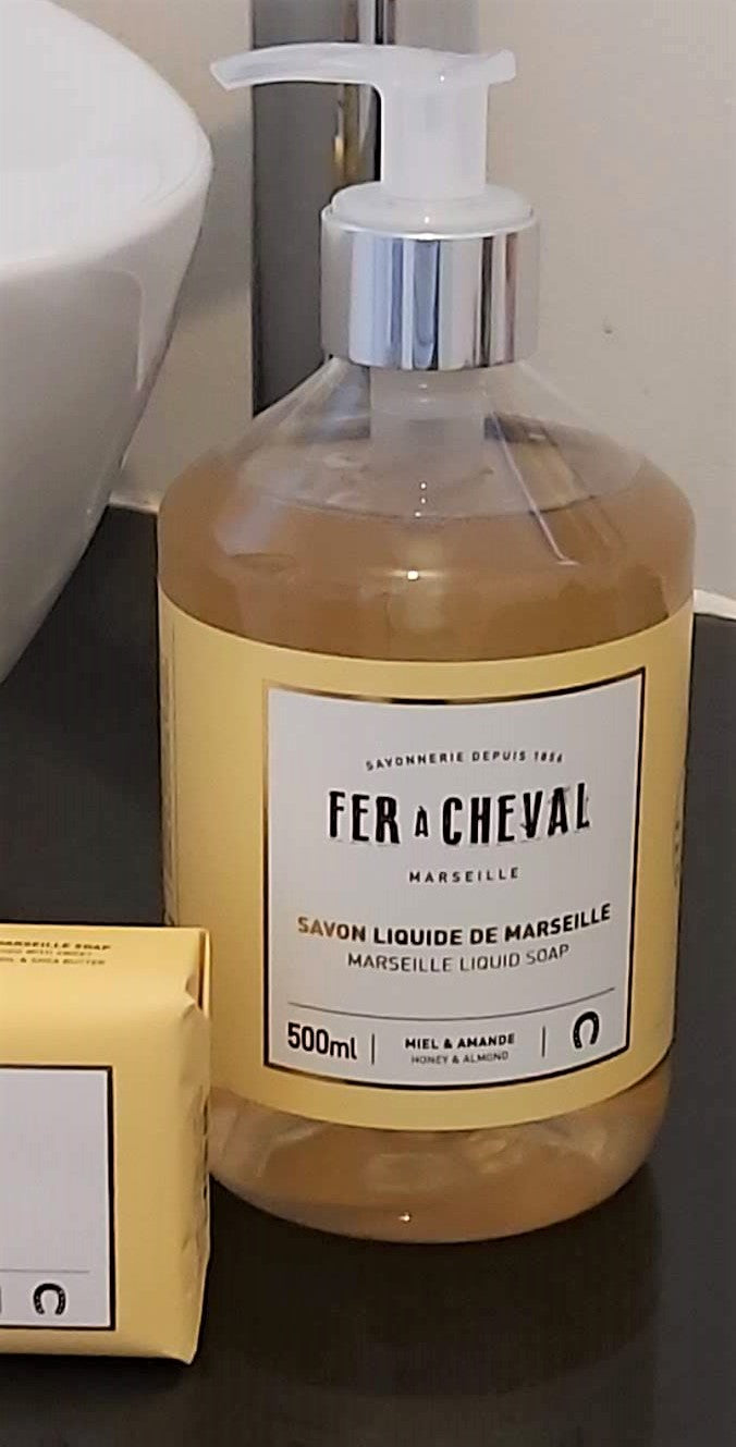 Marseille Liquid Soap Honey & Almond 500ml - Fer à Cheval